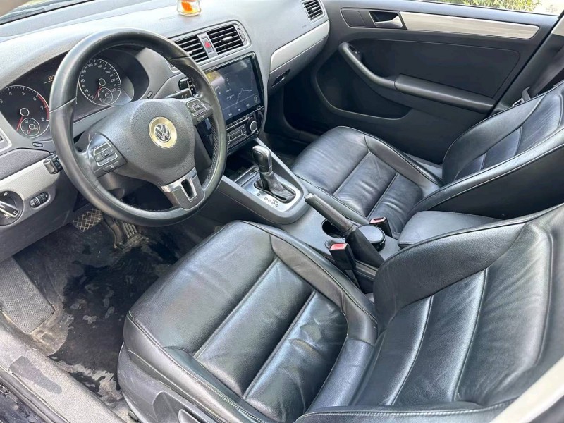 济宁13年大众速腾5