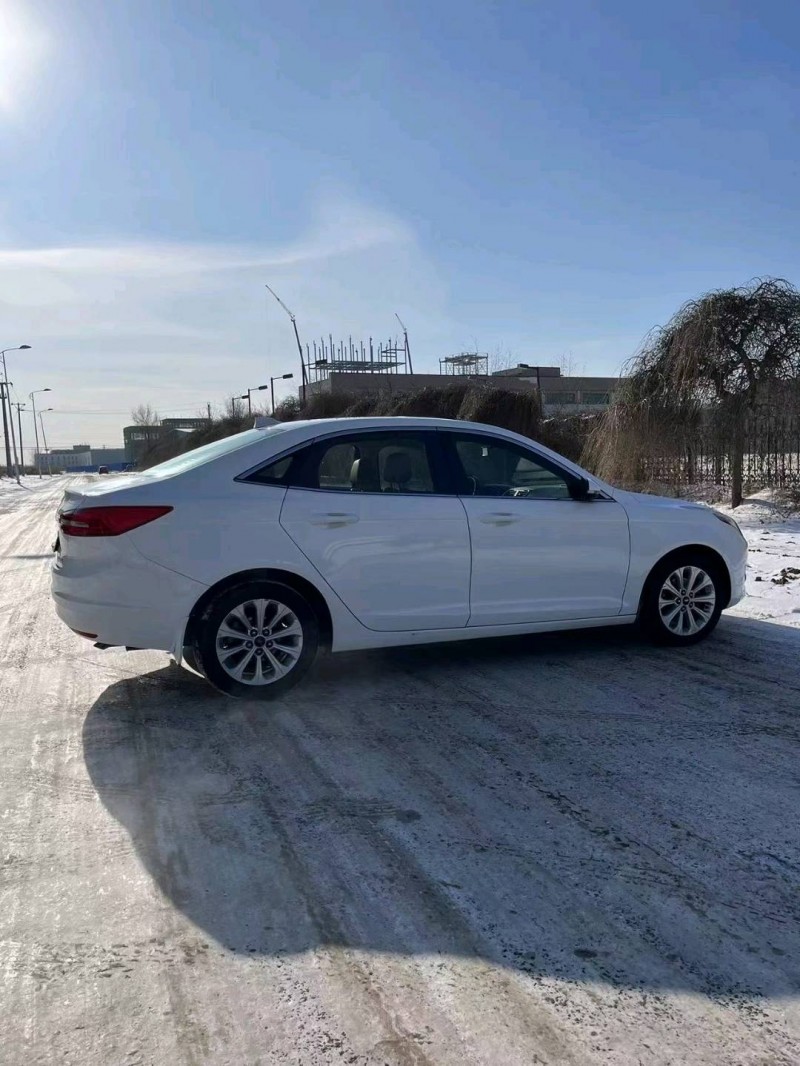 沈阳16年福特福睿斯5