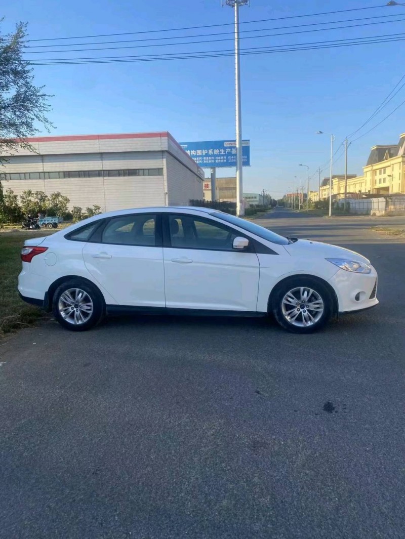 沈阳15年福特福克斯3
