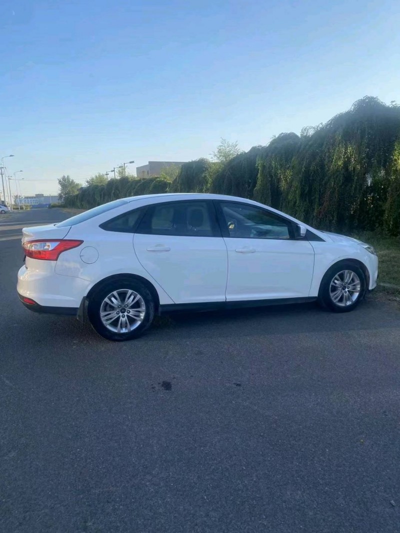 沈阳15年福特福克斯4