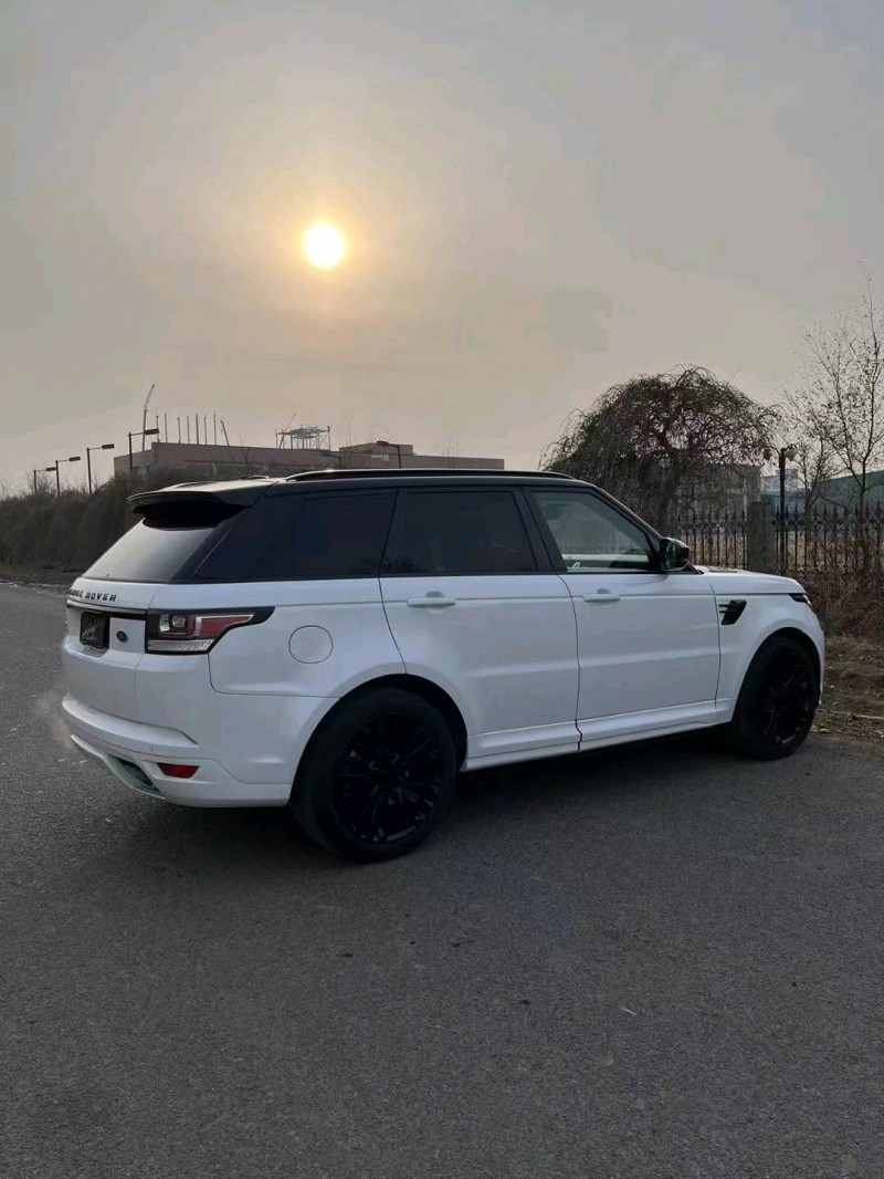 沈阳14年路虎揽胜运动8