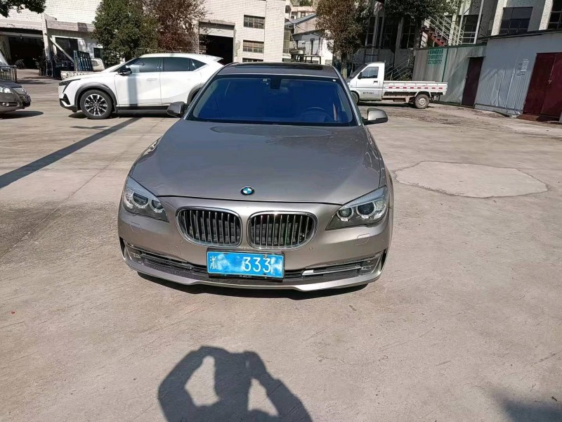 深圳14年宝马7系1