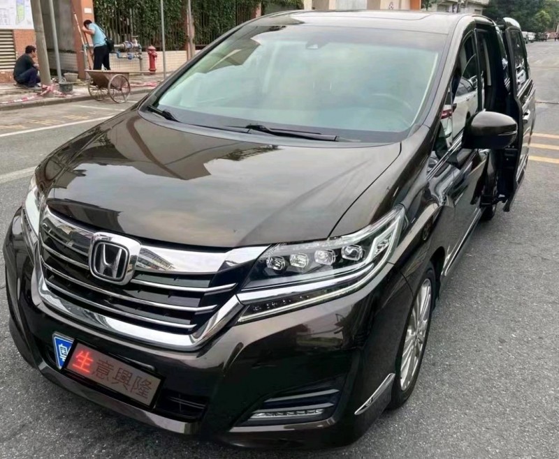 珠海18年本田艾力绅2