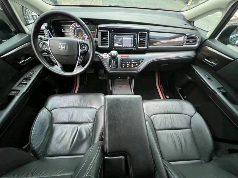 珠海18年本田艾力绅6