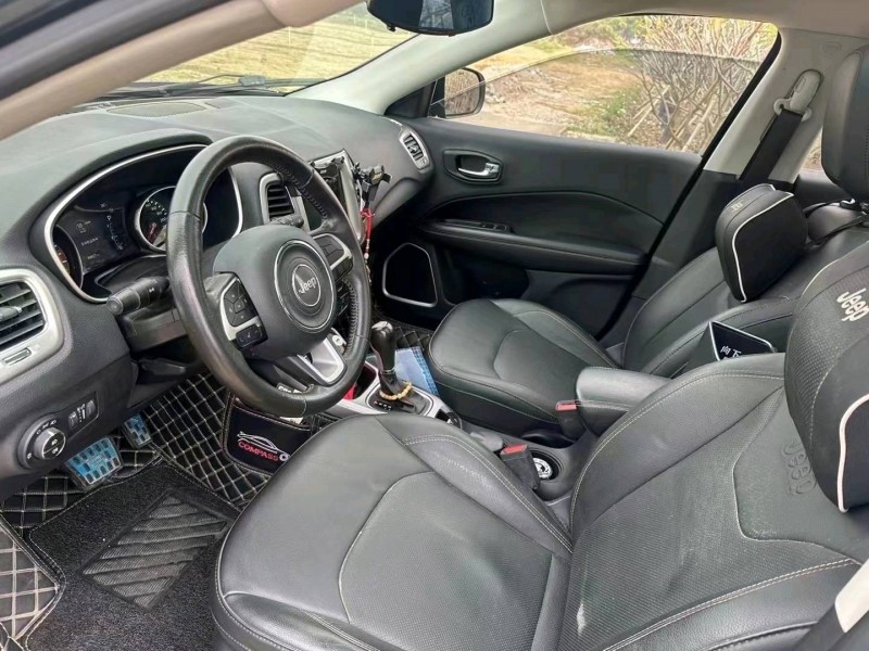 深圳17年Jeep自由光6