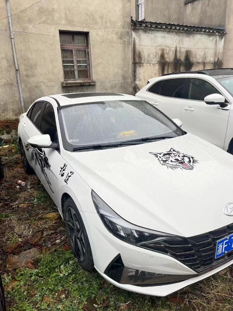 嘉兴22年现代伊兰特4
