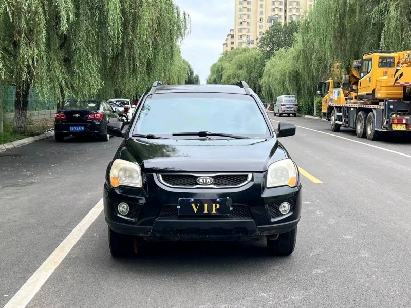 东营13年起亚狮跑1