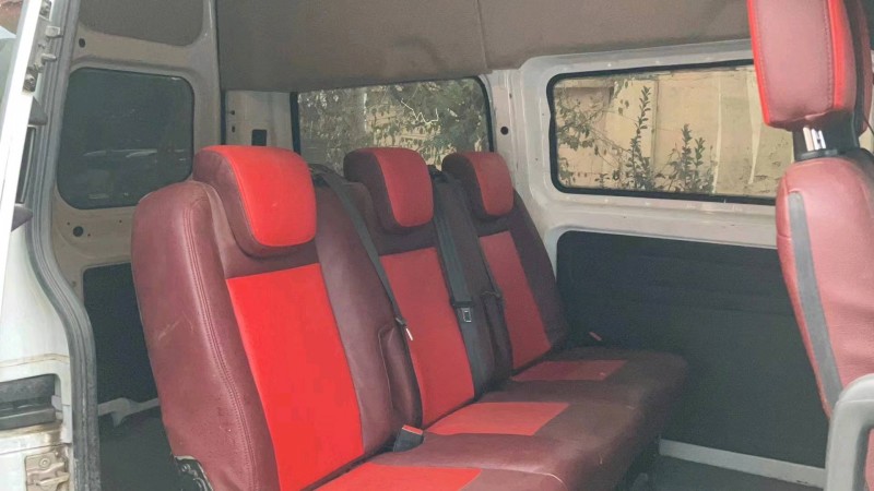 枣庄19年福特全顺4