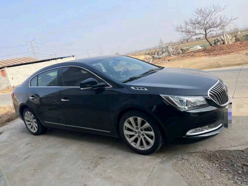 枣庄15年别克君越2