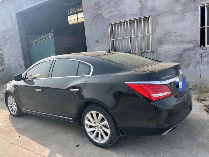 枣庄15年别克君越9