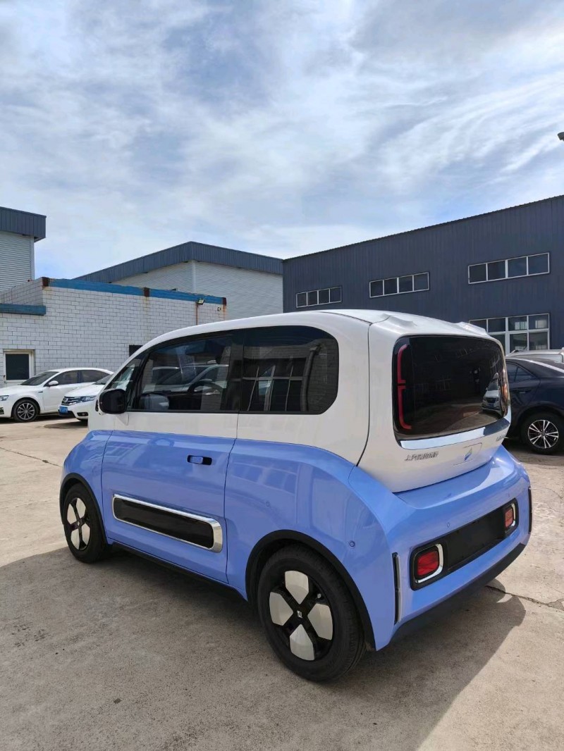 邯郸23年宝骏KIWI9