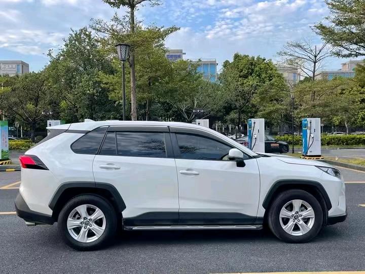 廈門20年豐田RAV4榮放4