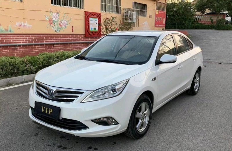 枣庄15年长安汽车逸动3