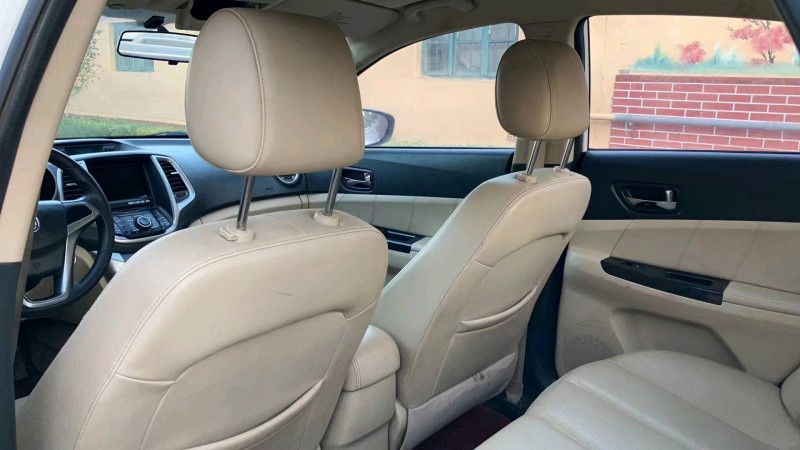 枣庄15年长安汽车逸动4