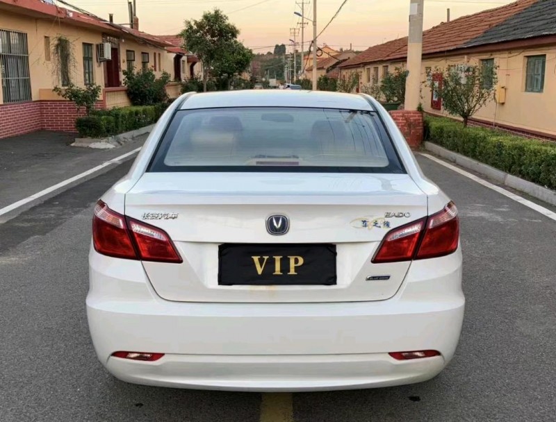 枣庄15年长安汽车逸动6