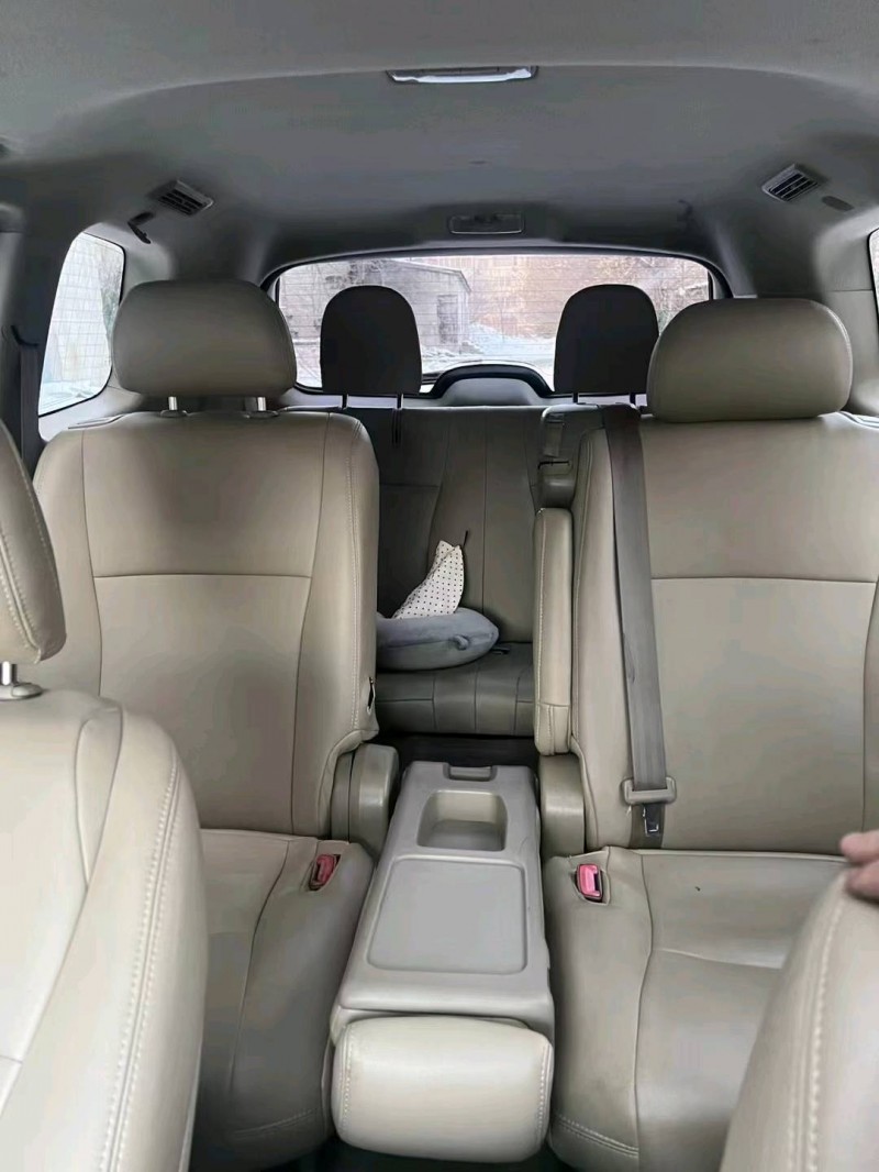 邯郸10年丰田汉兰达7