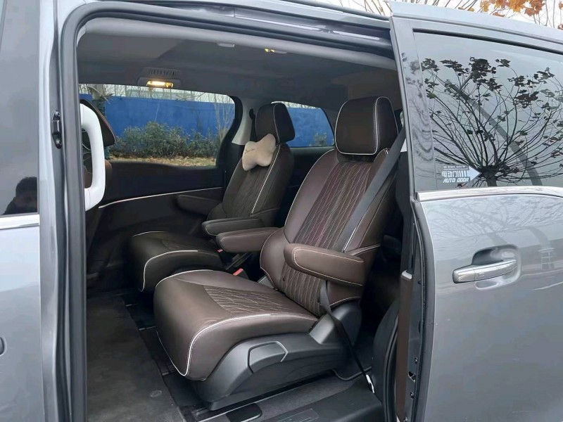 徐州21年别克GL84