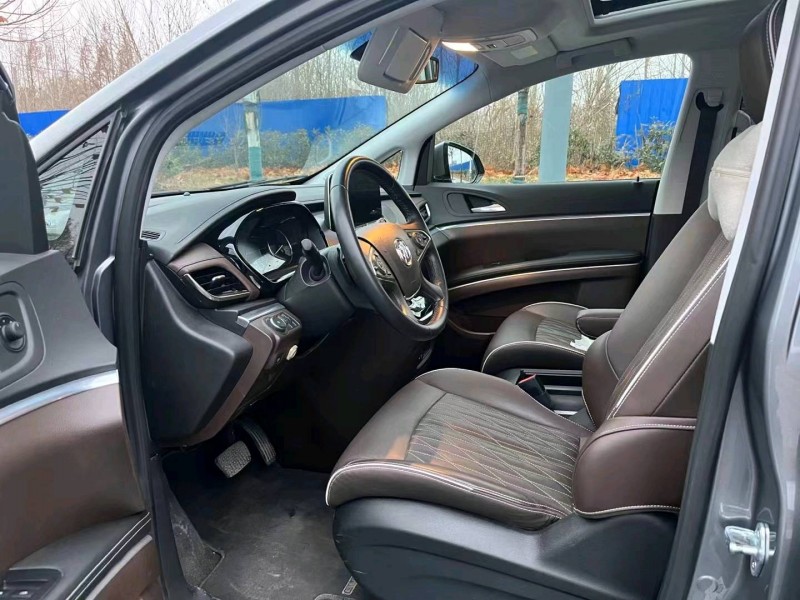 徐州21年别克GL86