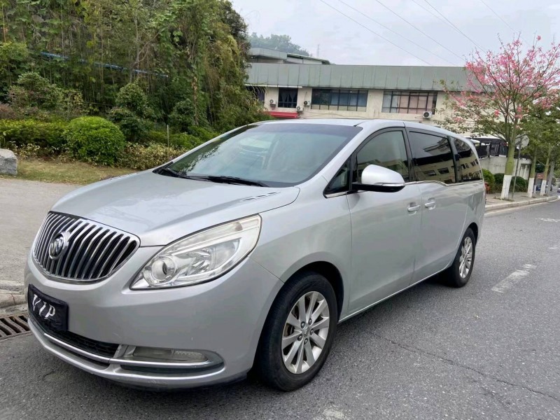 广州11年别克GL83