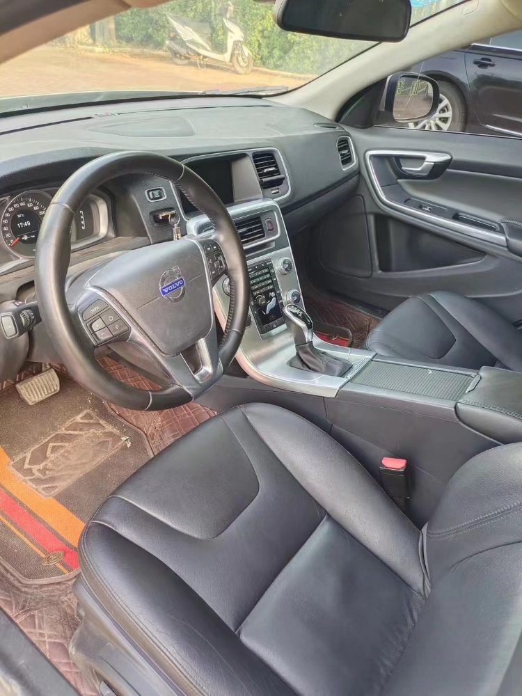 潍坊20年沃尔沃S60L3