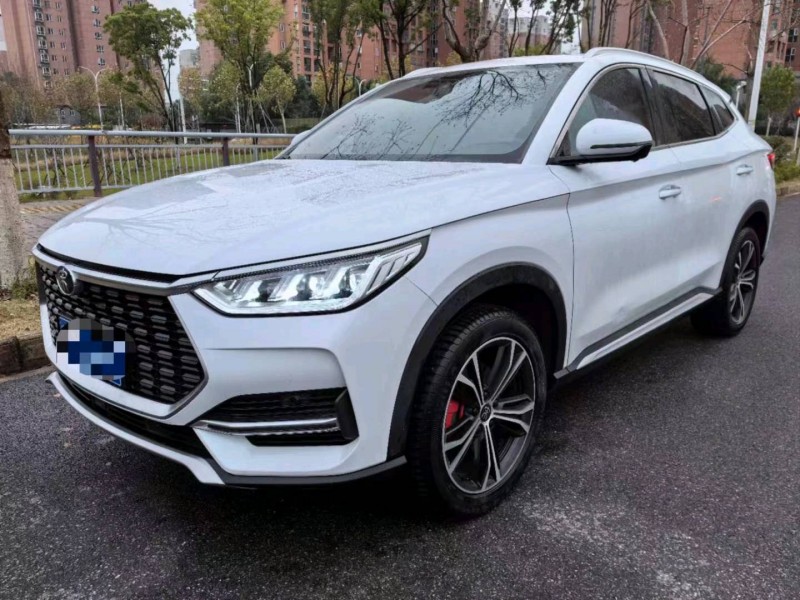 武汉21年比亚迪宋2