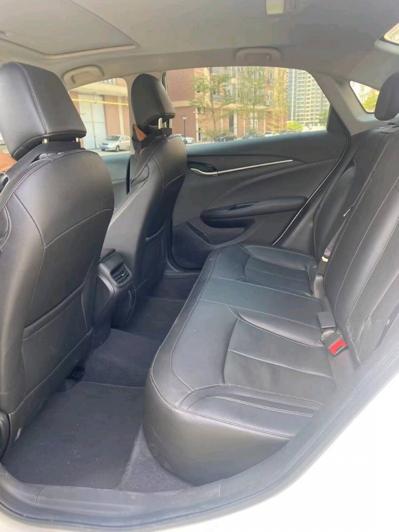 佛山18年别克英朗6