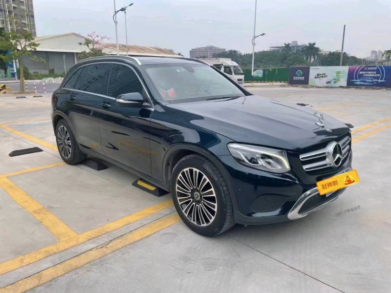 佛山19年奔驰GLC3