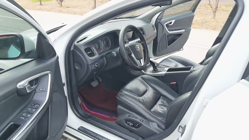 徐州13年沃尔沃S60L8