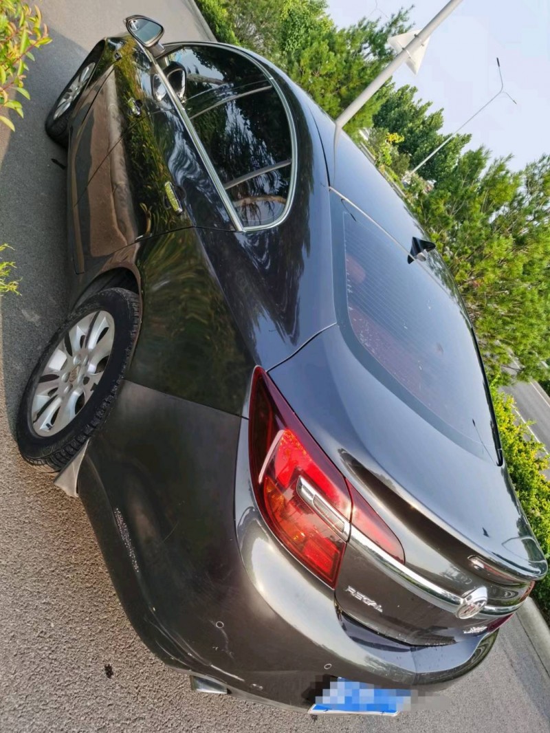 临沂14年别克君威8