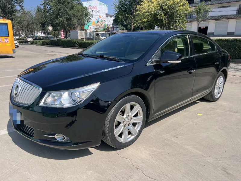 石家庄13年别克君越3