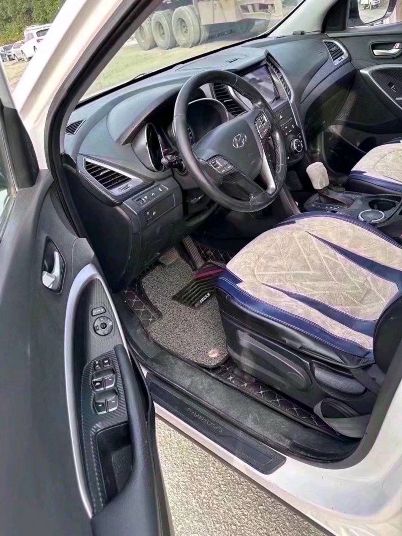 邯郸14年现代新胜达8