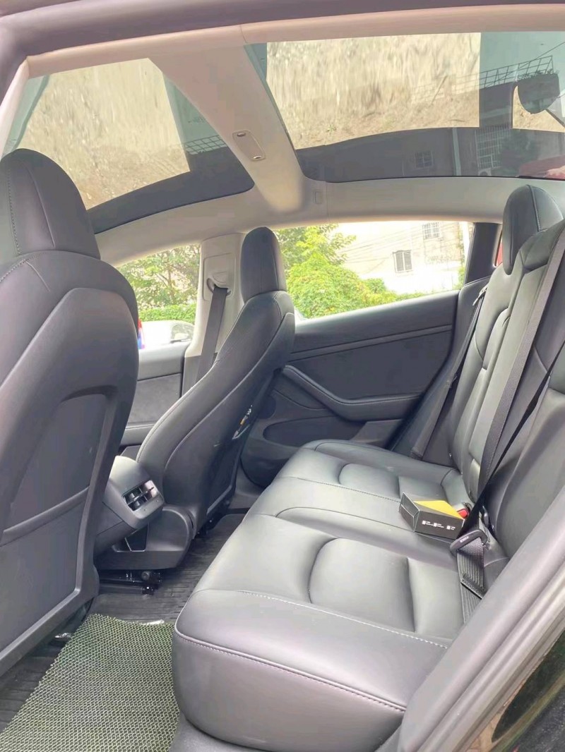 廣州22年特斯拉MODEL 36