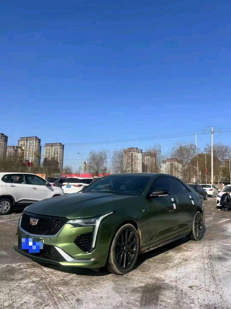 常州20年凯迪拉克CT42