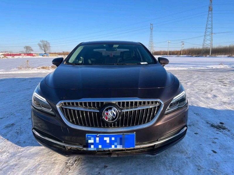 保定18年别克君越1