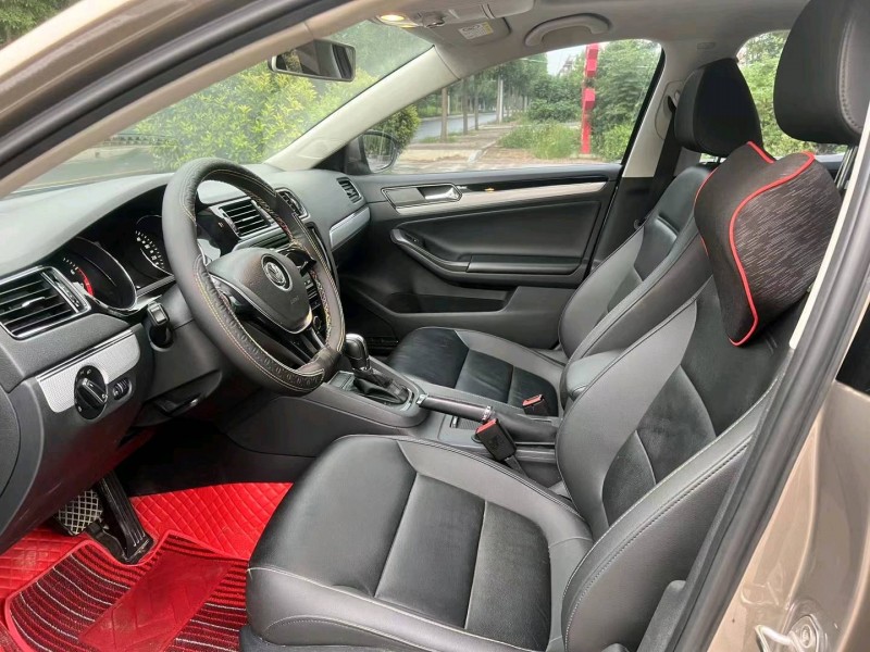 济南16年大众速腾4