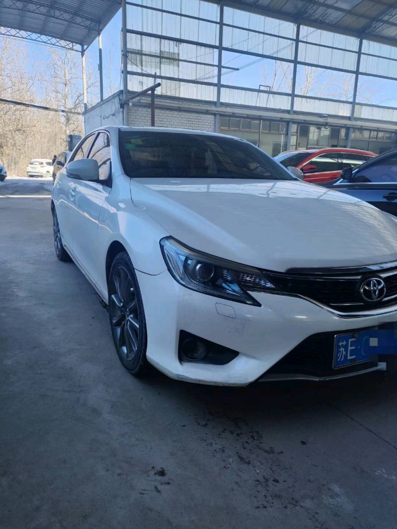 保定13年丰田锐志3
