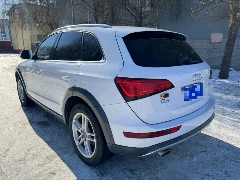 保定18年奥迪Q57