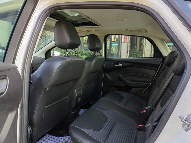 徐州16年福特福克斯5