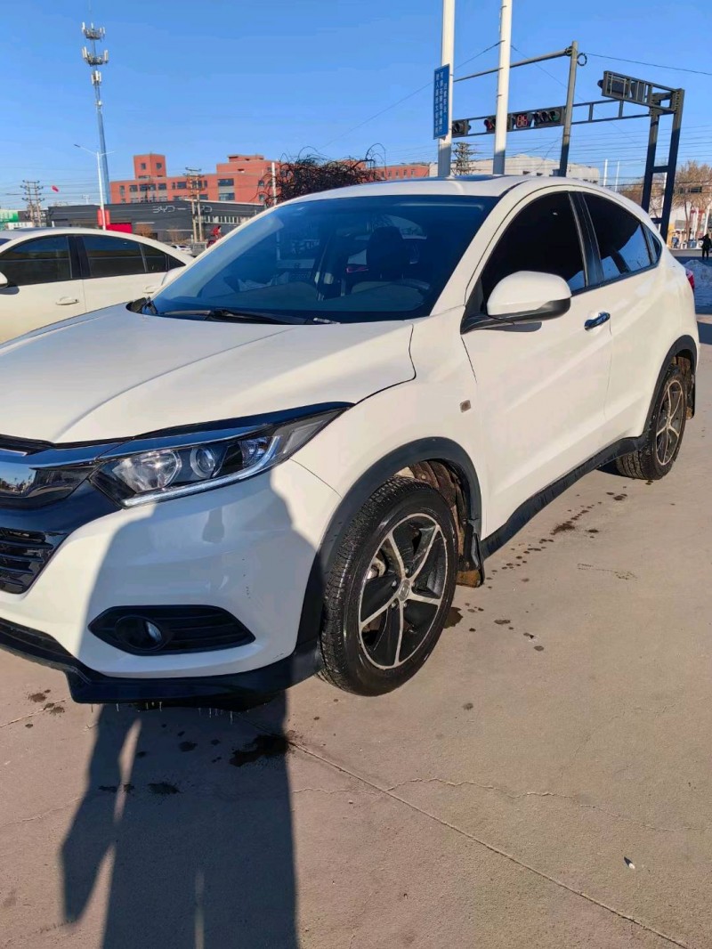 保定22年本田缤智3