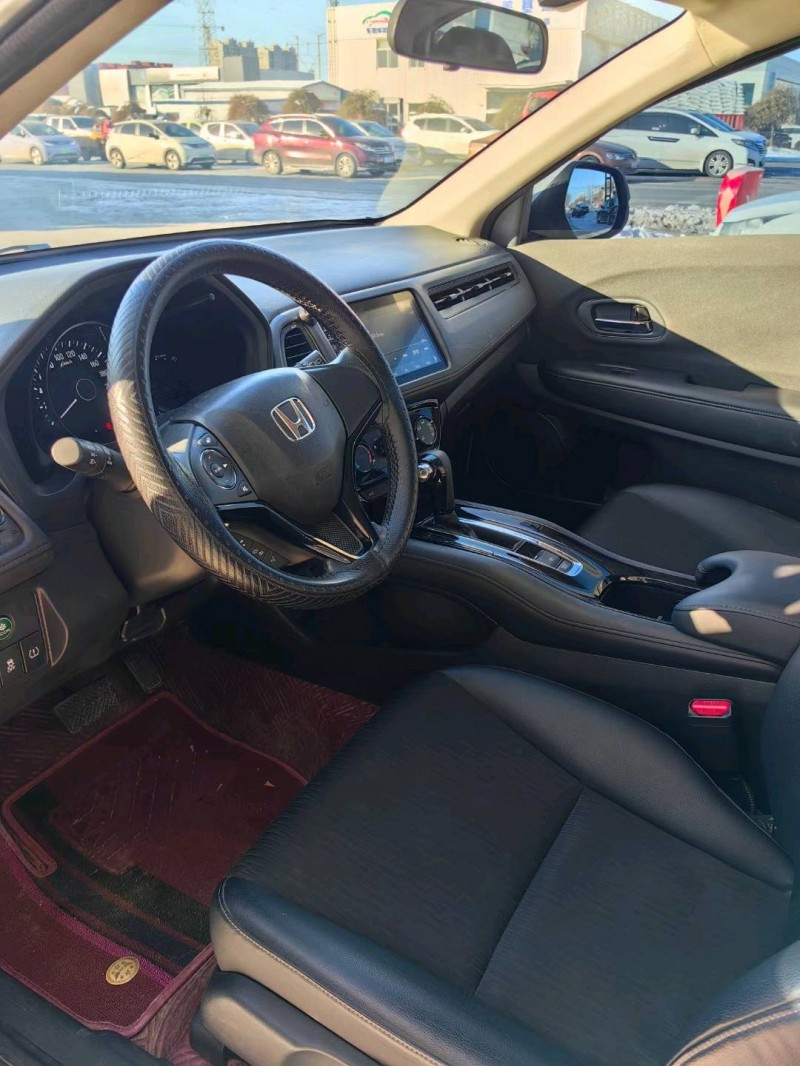 保定22年本田缤智4