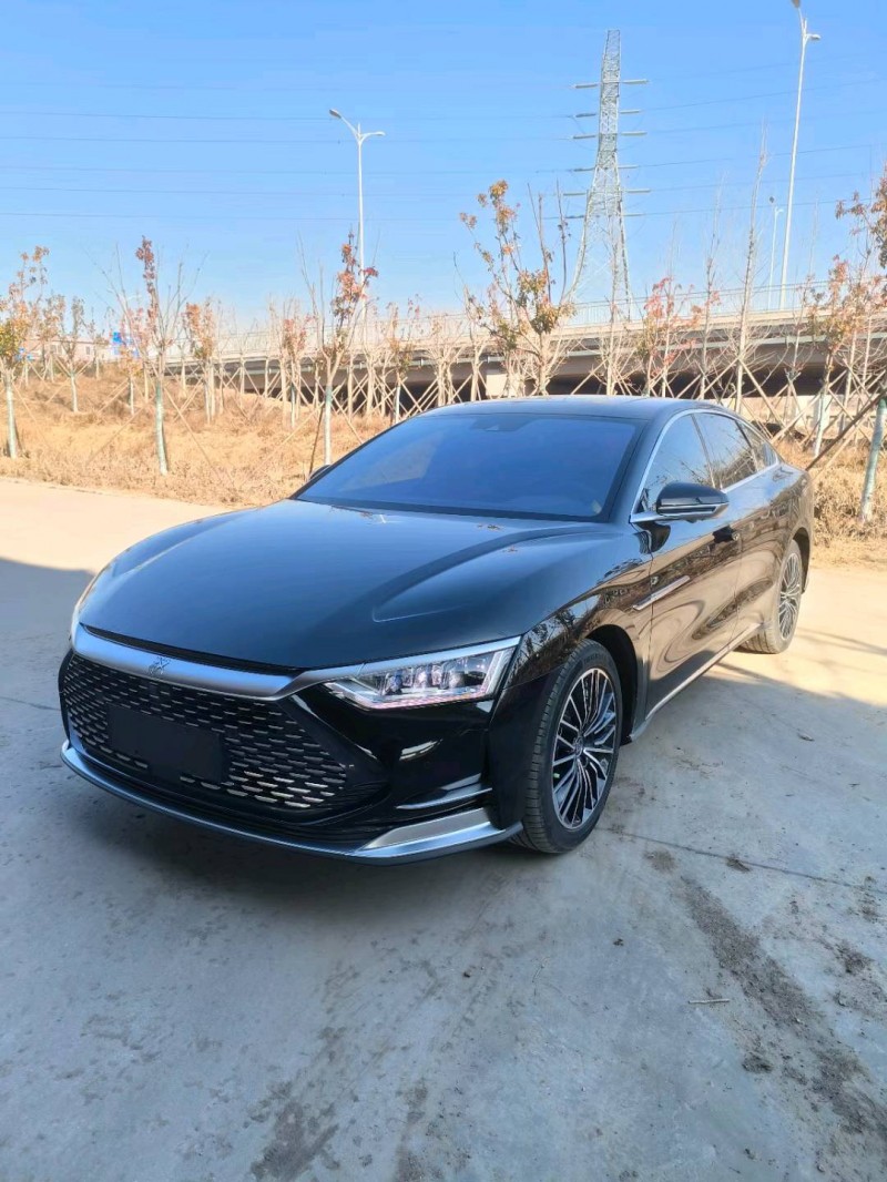 青岛22年比亚迪汉3