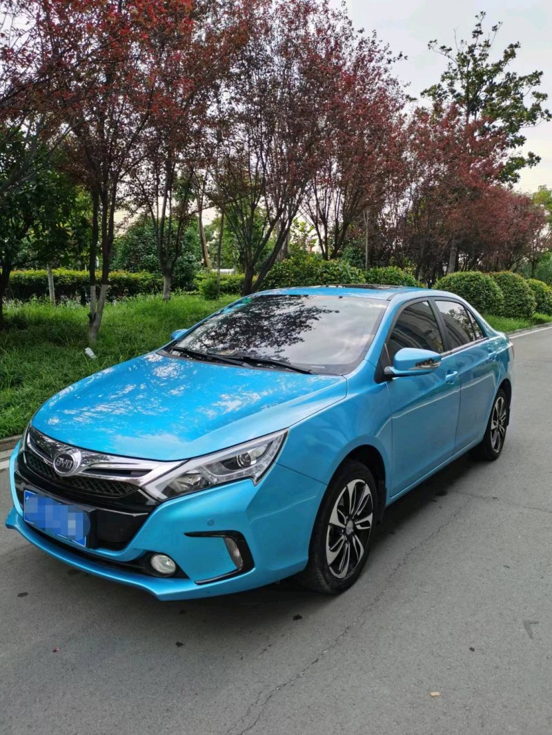 徐州17年比亚迪秦2