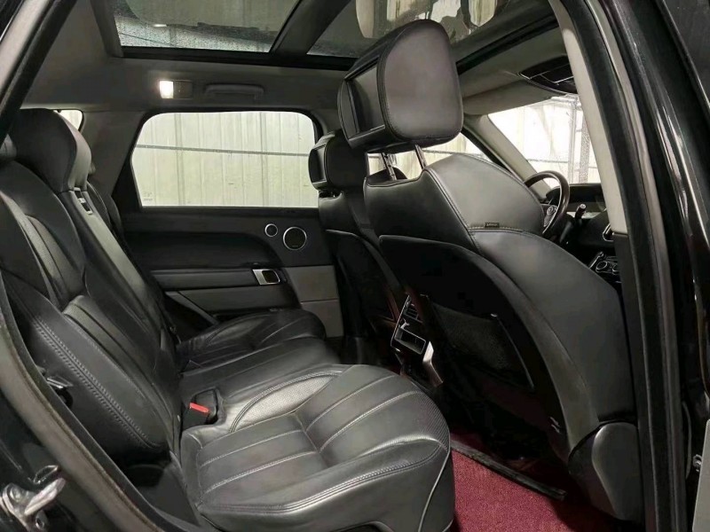 东营15年路虎揽胜运动7