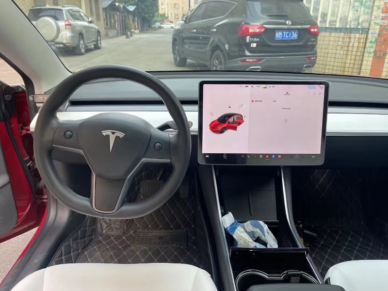 深圳20年特斯拉MODEL 36