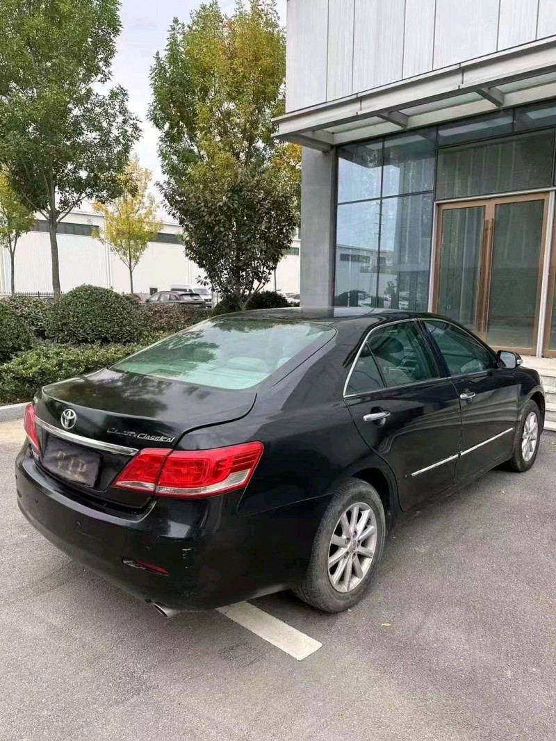 济南15年丰田凯美瑞8