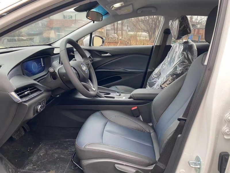 青岛23年别克微蓝7