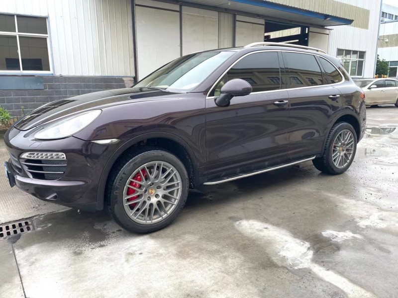 武汉12年保时捷卡宴2