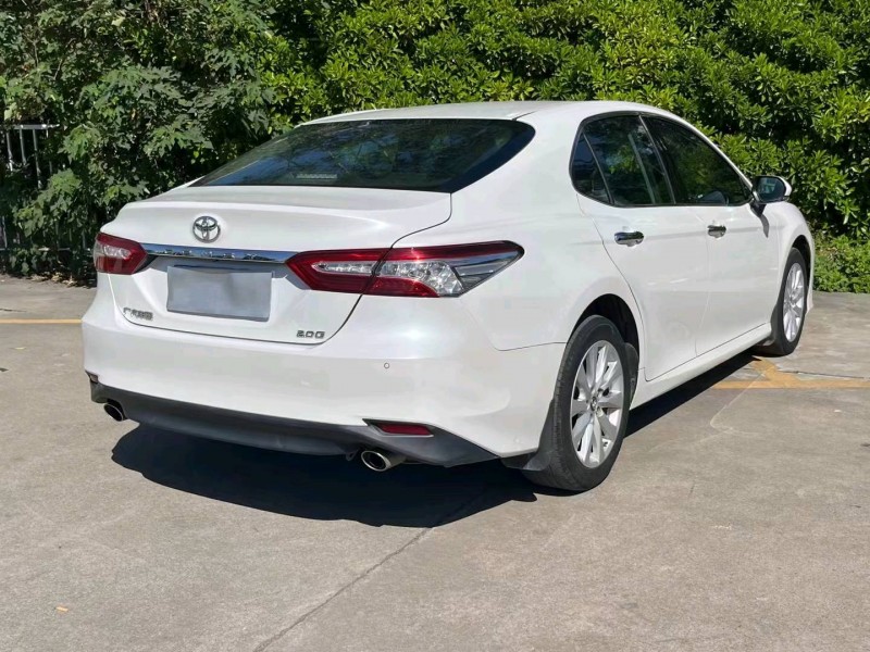 济南19年丰田凯美瑞4