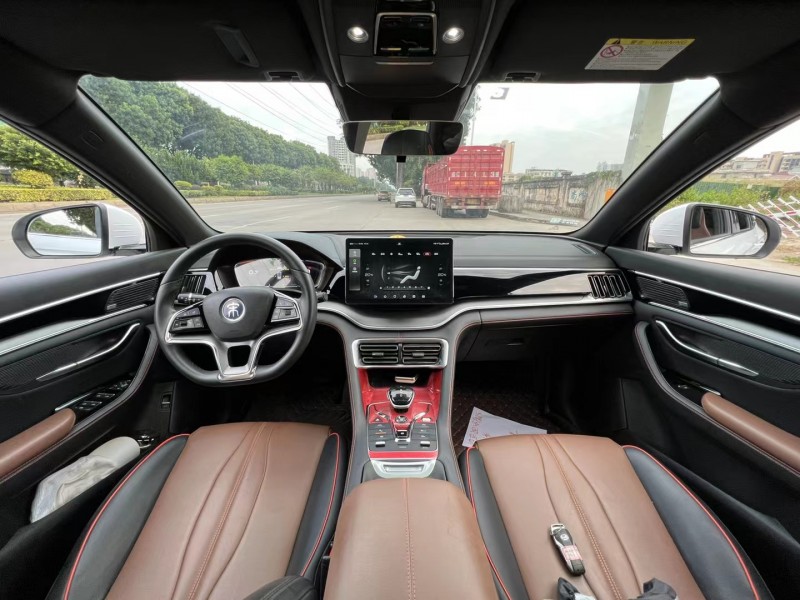 东莞21年比亚迪宋6