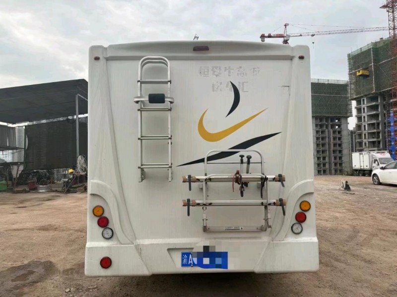 重庆19年依维柯房车9